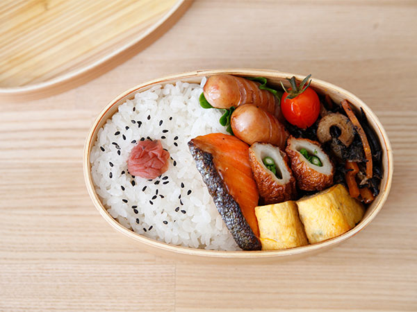昼休み(1時間)